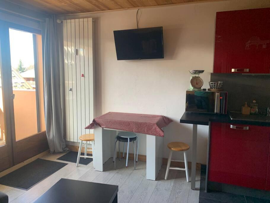 Studio Equipe / Centre Station Les Carroz d'Araches Exteriör bild